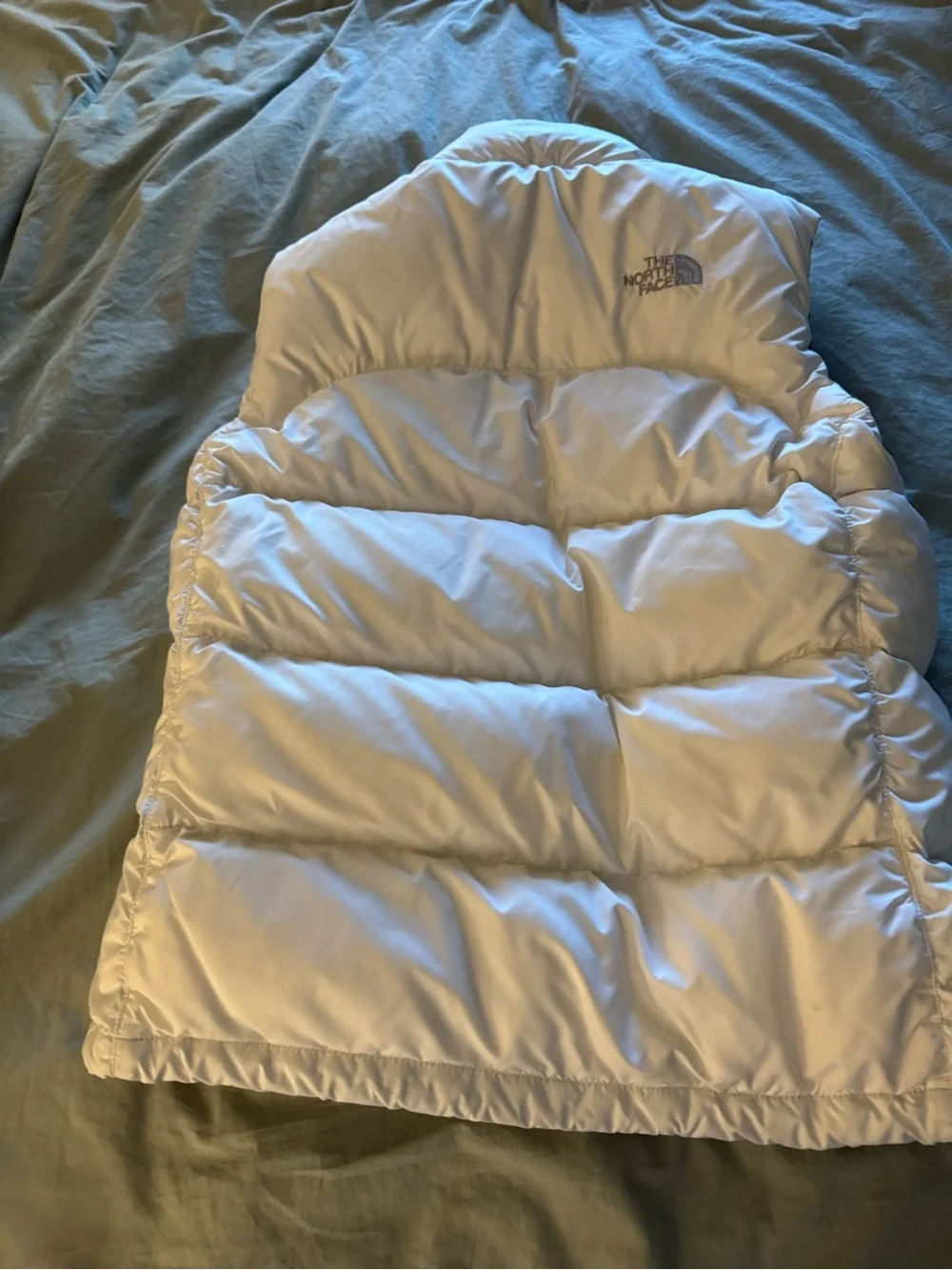 The North Face White 700 Down Puffer Vest ladies M. - Picture 3 of 7
